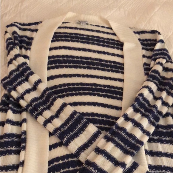 Splendid Blue & White Grandpa Sweater - Picture 4 of 5